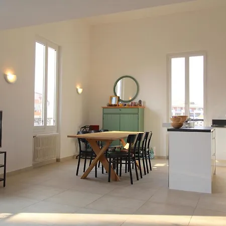 Alc - Bor383 - 12 Min Palais And Beaches * Cannes