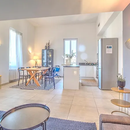Alc - Bor383 - 12 Min Palais And Beaches * Cannes