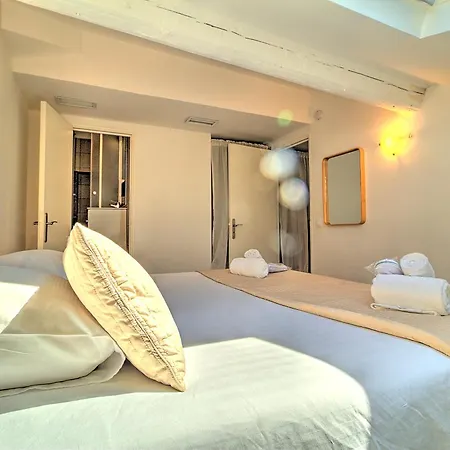 Alc - Bor383 - 12 Min Palais And Beaches Cannes